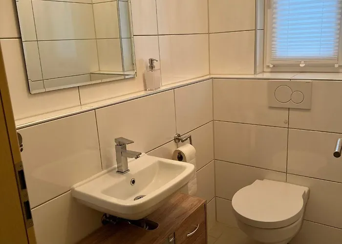 Schoene Bodenseeregion Apartamento *